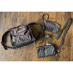 JUJUBE JuJuBe BFF Diaper Bag Set